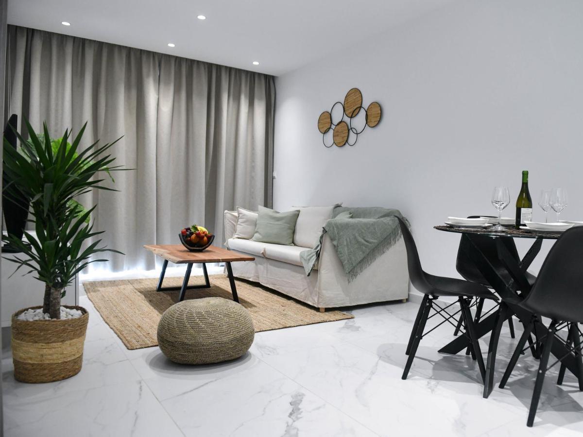 The Room, Suite 14, Leda Gardens Paphos ภายนอก รูปภาพ